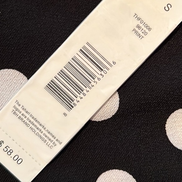 86. Tahari Blouse in Multi-Media Print Black & White Polka-Dots, Size Small - Picture 15 of 17